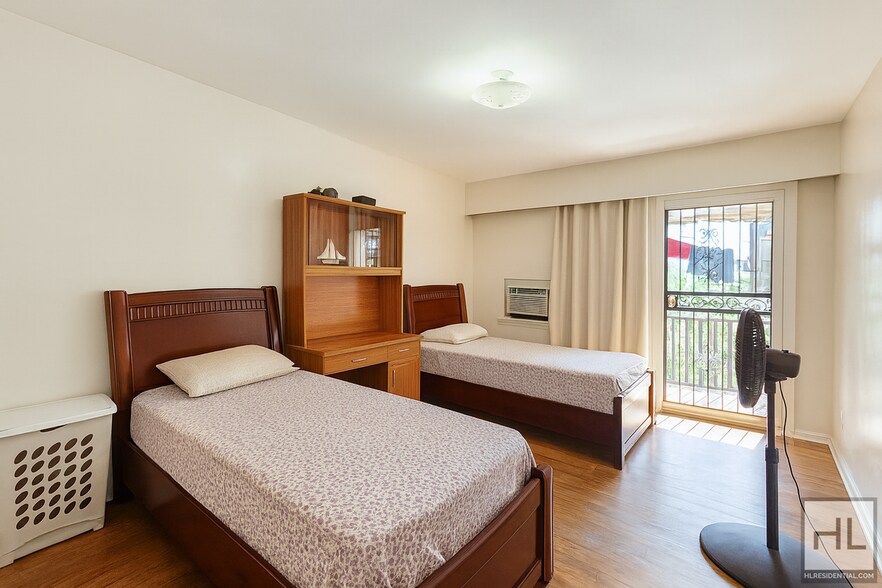 Building Photo - Spacious 2-Bedroom Apartment for Rent in A...