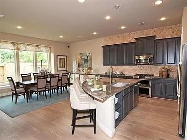 Building Photo - 18303 Harmony Bluff Ln