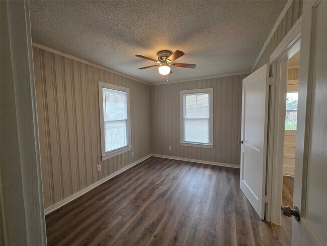 Building Photo - 12307 Nola Ct