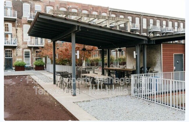Building Photo - 1350 Rosa L Parks Blvd