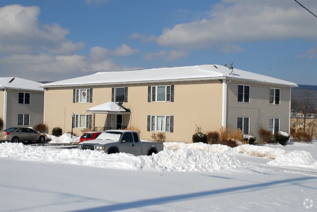 Building Photo - 221-223 Hoover St