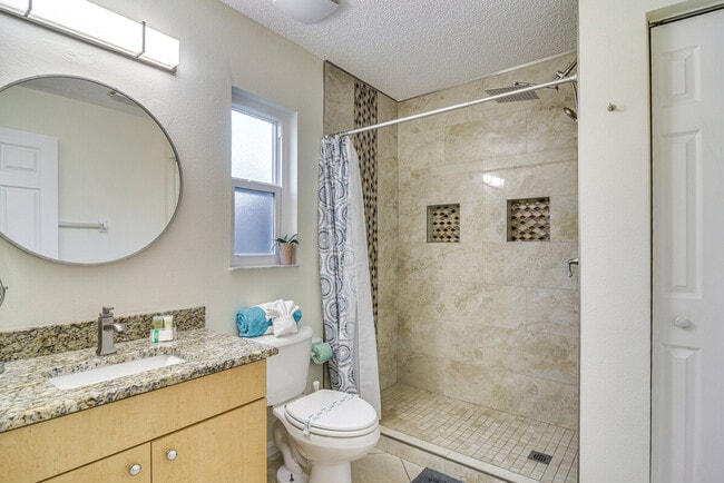 Building Photo - 7100 6th Ave N