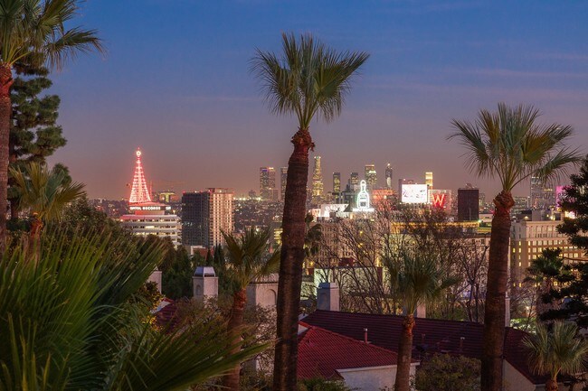 Building Photo - 6609 Whitley Terrace