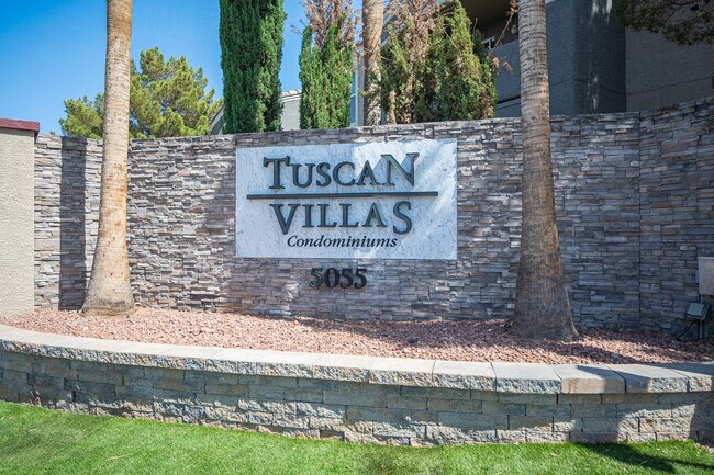Building Photo - 5055 W Hacienda Ave