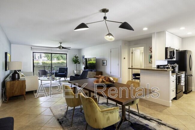 Building Photo - 1050 Ramon Rd