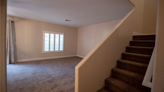 Building Photo - 9309 Scenic Mountain Ln