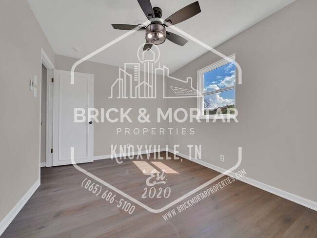 Building Photo - 1903 Huber Ct