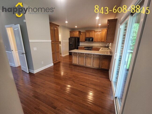 Building Photo - 4 Bed 2.5 Bath Home Located in Cedar Grove subdivision in North Charleston!