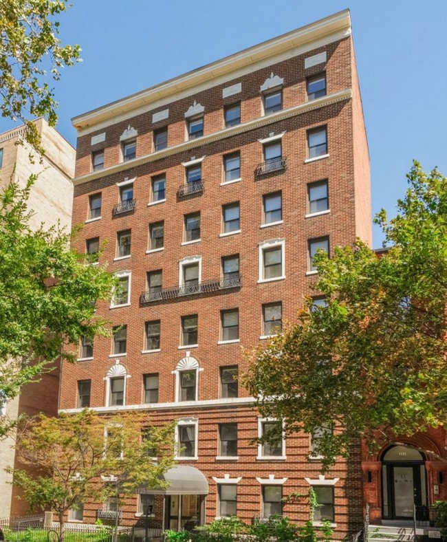 Building Photo - Charming 1Bed/1Bath Condo in the heart of DC