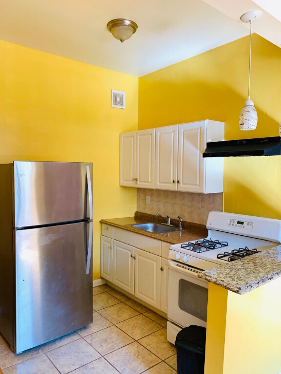 Saint Johns Place 1633 St Johns Pl Brooklyn NY 11233 Apartment Finder