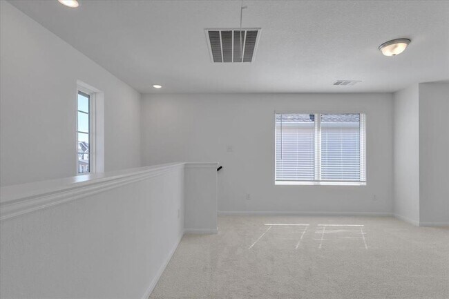 Building Photo - 202 Tokalaun Dr