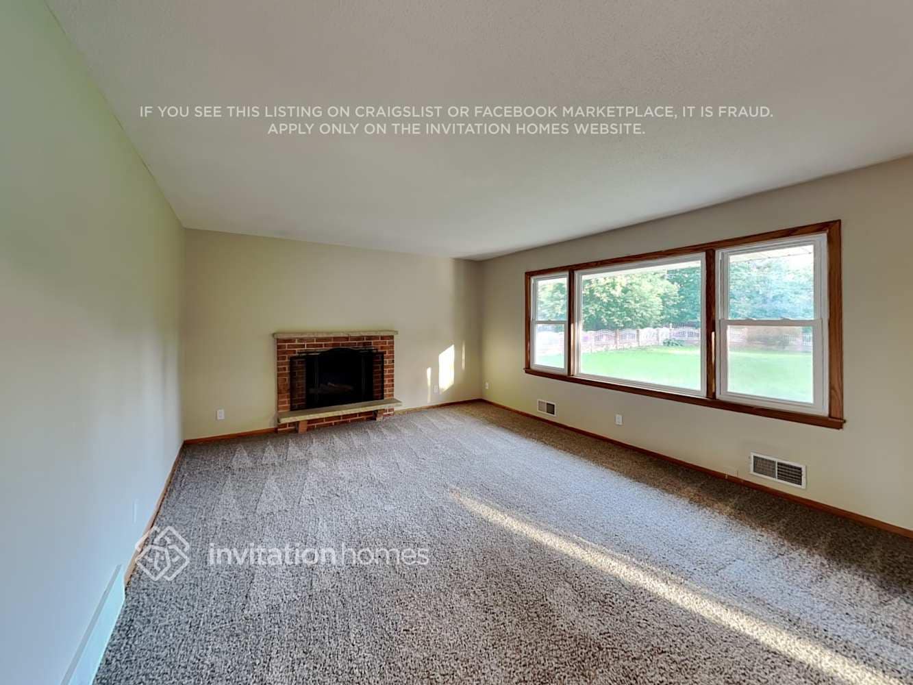 Building Photo - 14920 31st Ave N