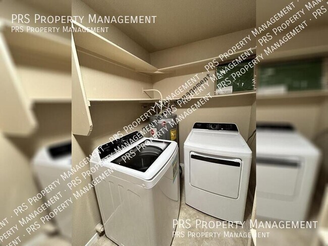 Building Photo - 551 S Lesueur-Unit 2