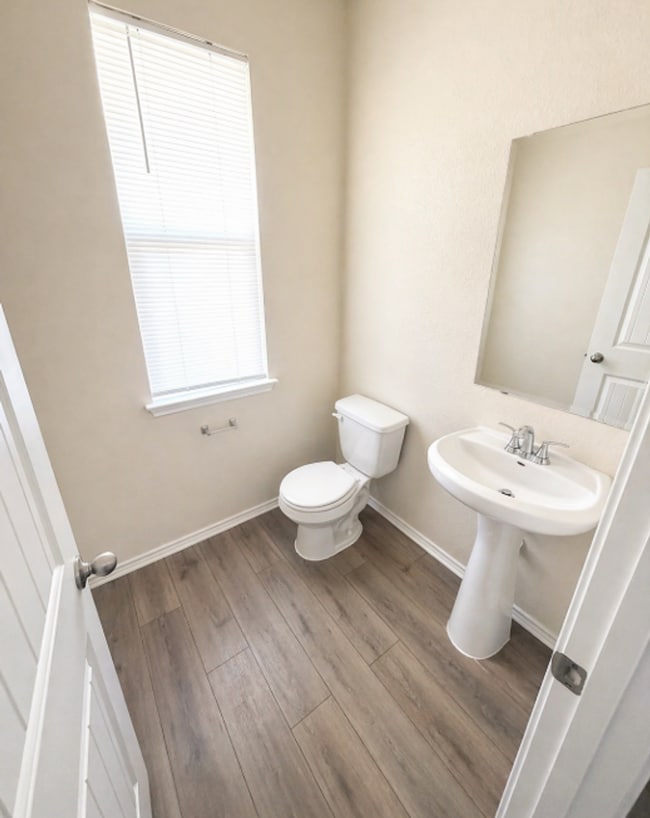 Building Photo - AVAILABLE NOW; APPLY TODAY ON OUR WEBSITE!!!