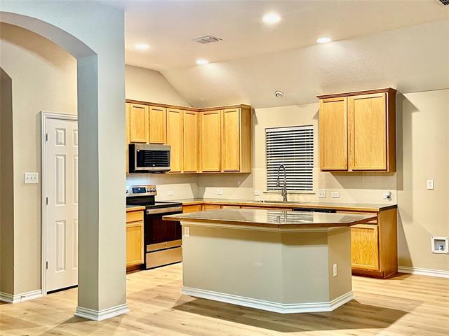 Building Photo - 1721 Flamingo Dr