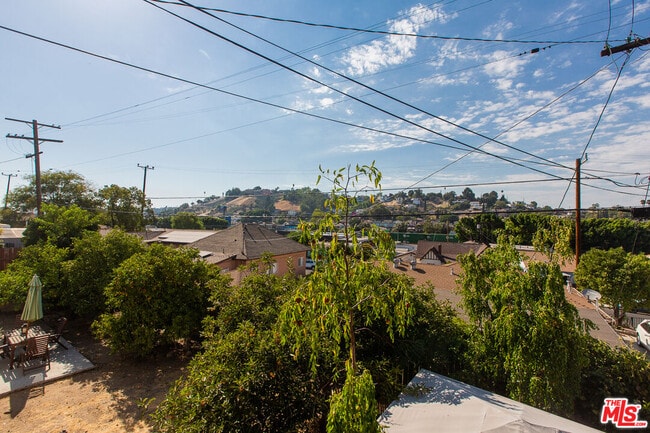 Building Photo - 5177 Bohlig Rd