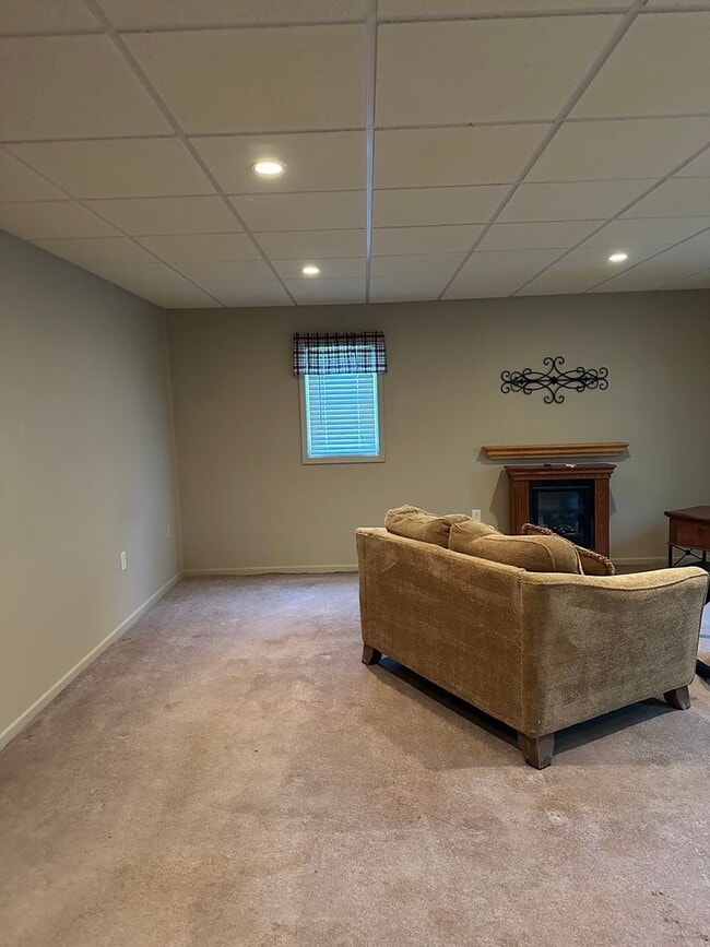 Building Photo - Home in Easley close proximity to schools!!