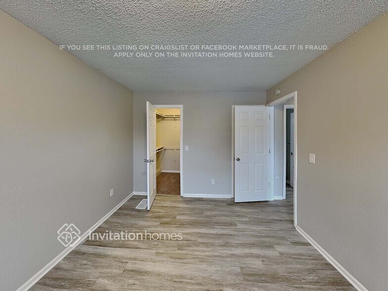 Building Photo - 1621 Gibralter St