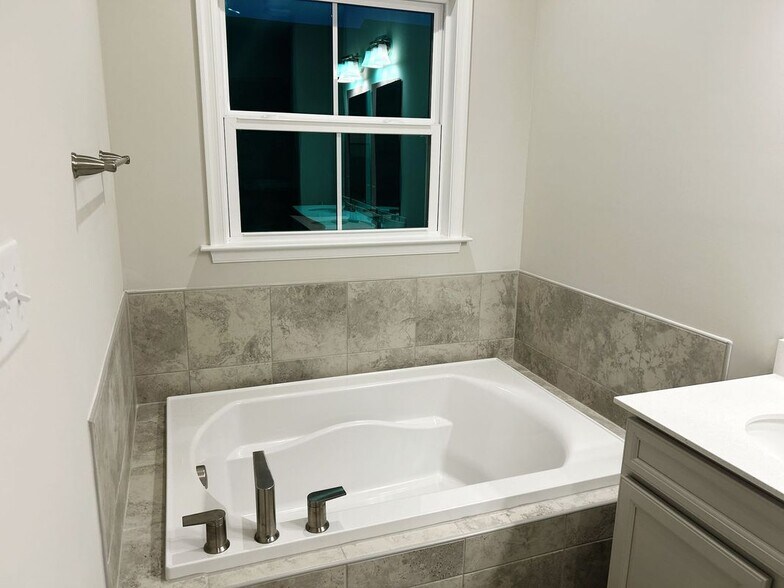 Building Photo - 119 Breckenridge Ct