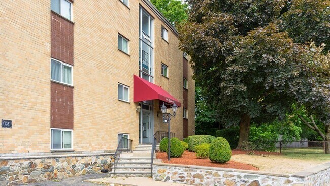 Building Photo - 135 Granite Ave