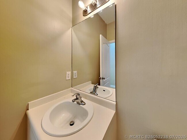 Building Photo - 17717 SW 135th Ct