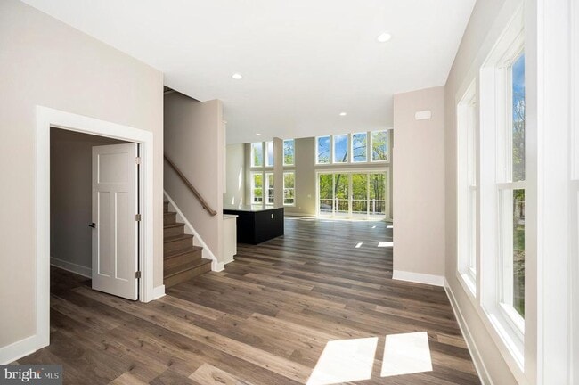 Building Photo - 44 Deep Crk Cir