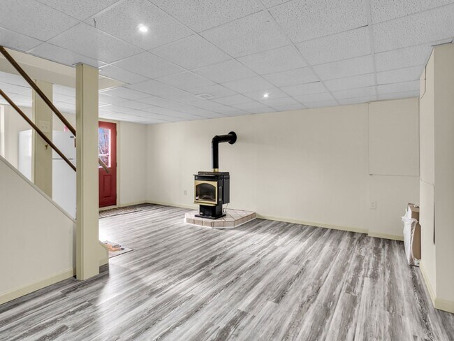 Building Photo - COMING SOON....