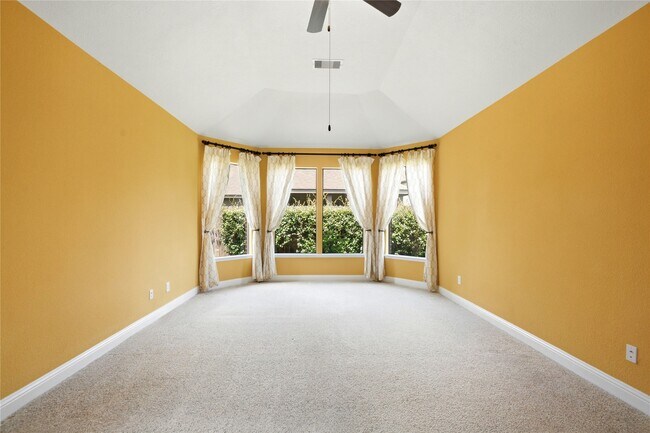 Building Photo - 11119 Hayden Falls Dr