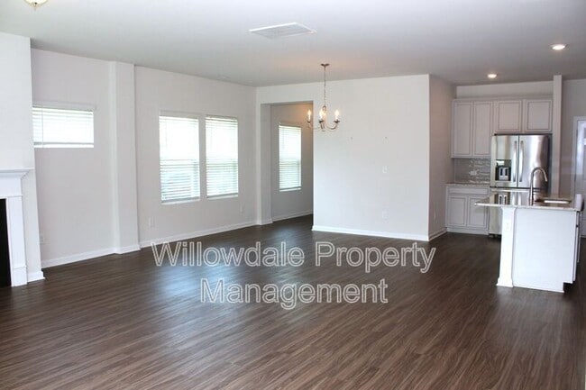 Building Photo - 1132 Chestnut Bluff Run
