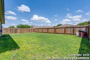 Building Photo - 736 Guna Dr