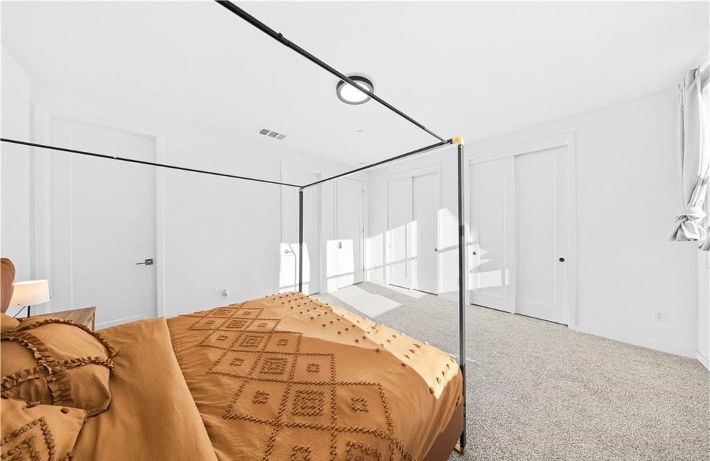 Building Photo - 856 Francesca Dr