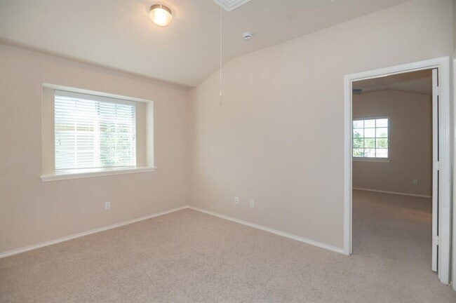 Building Photo - 14815 Avery Ranch Blvd