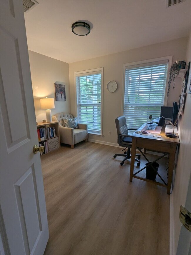 Building Photo - Charming 4BR House in Tallahassee