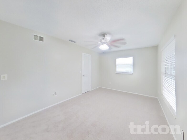 Building Photo - 191 Citation Ave