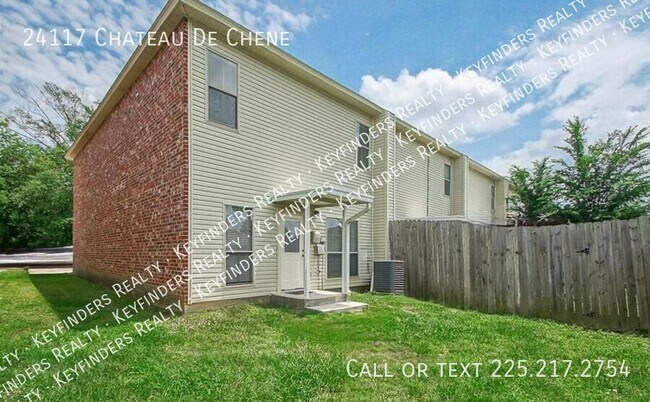 Building Photo - 24117 Chateau de Chene Blvd