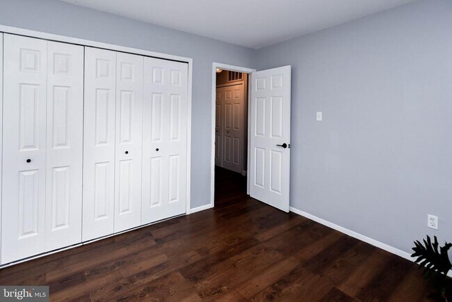 Building Photo - 4105 Yardley Ct