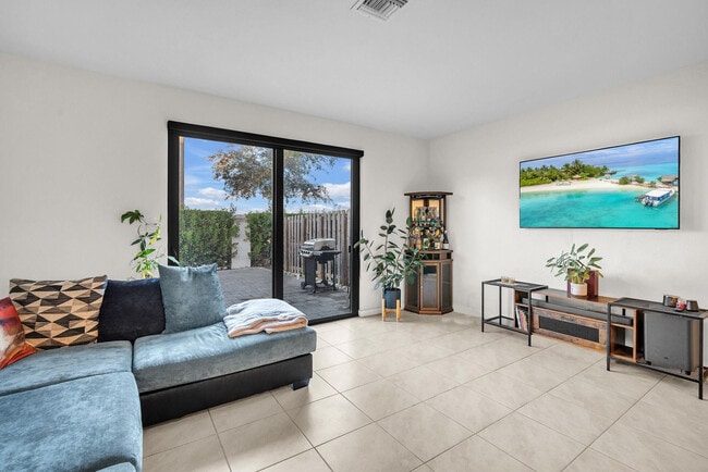 Building Photo - 10973 SW 232nd Terrace