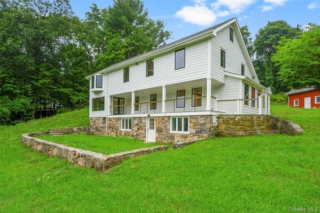 Building Photo - 73 Whippoorwill Rd