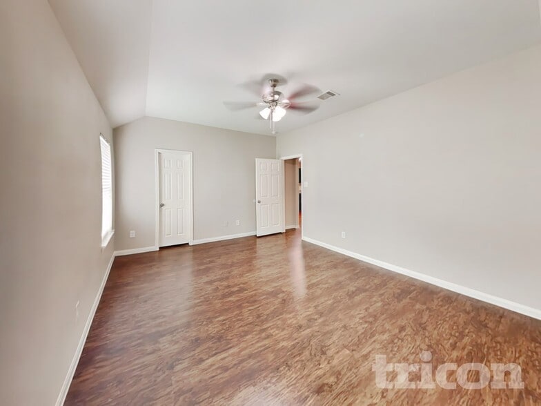 Building Photo - 21434 Wilona Way