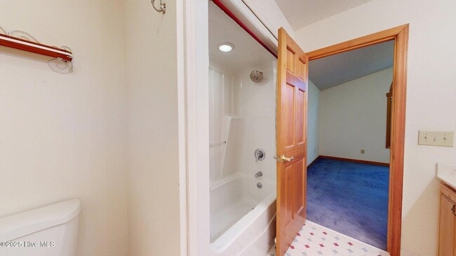 Building Photo - 1236 Rays Bridge Rd