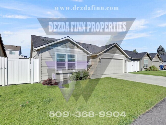 Building Photo - Recently Built, 3 Bed, 2 Bath, 1 Level Spo...