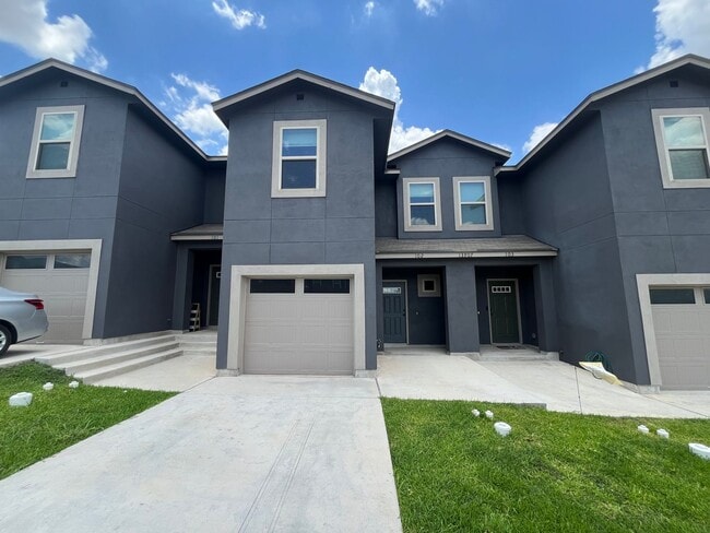 Primary Photo - 13907 Annas Way #102, San Antonio, TX. 78233