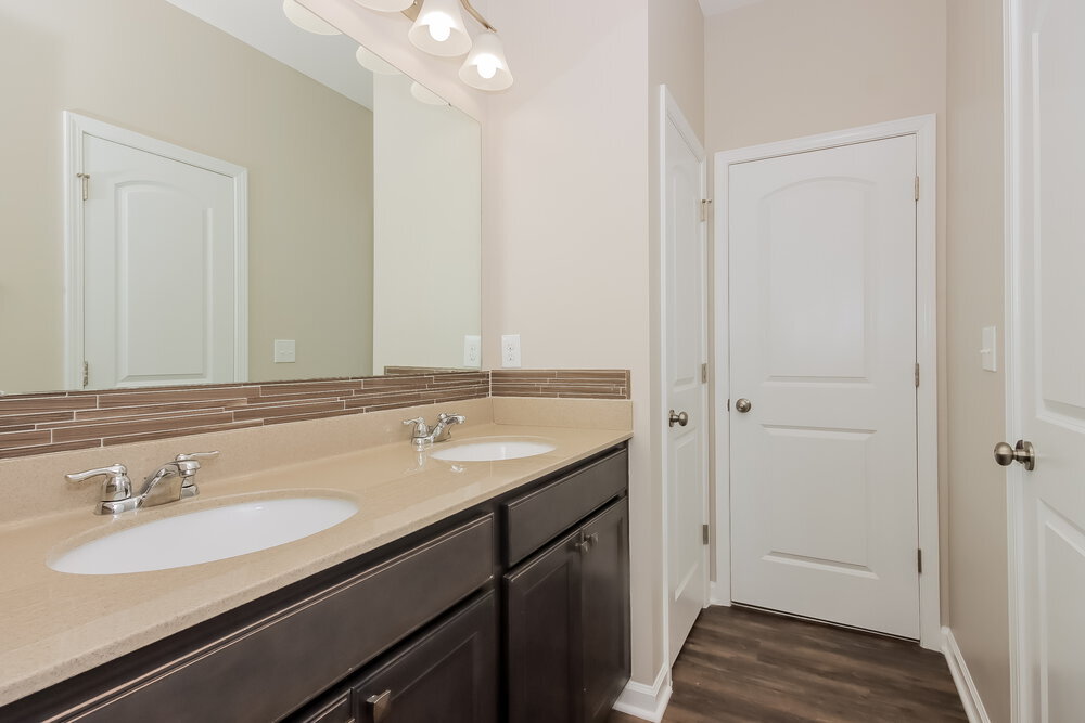 Building Photo - 1326 Aurora Ct