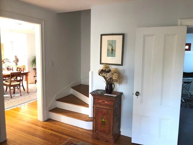 Building Photo - 6 Wyman Rd