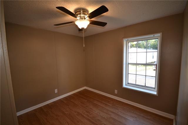 Building Photo - 16743 US-90