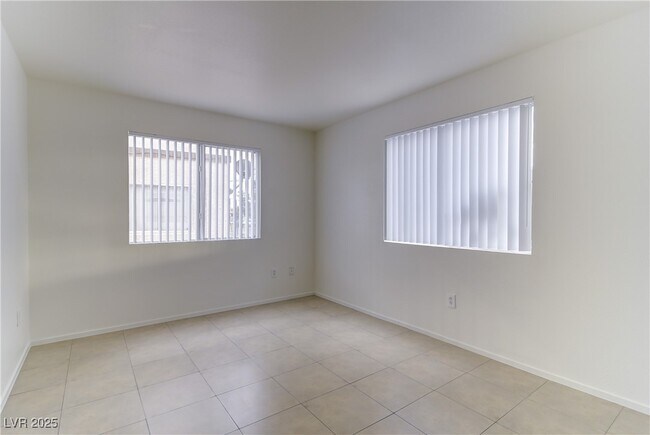 Building Photo - 3961 Rebecca Raiter Ave