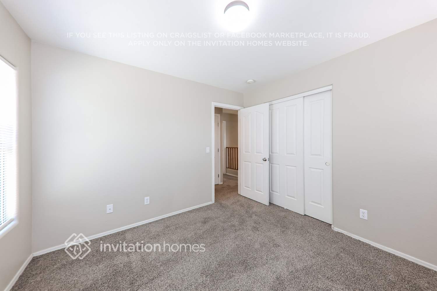Building Photo - 6412 W Fawn Dr