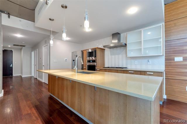 Building Photo - 1620 Little Raven St