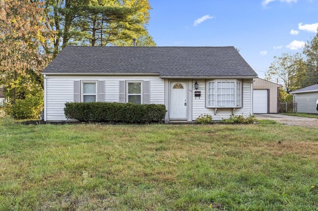 Primary Photo - 746 Lancaster Ave