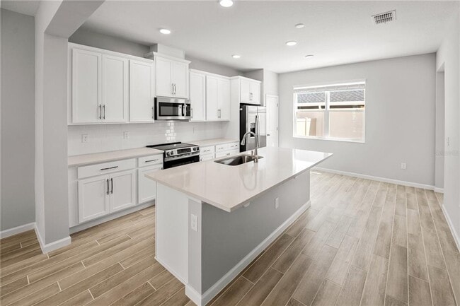 Building Photo - 1367 Mount Royal Dr